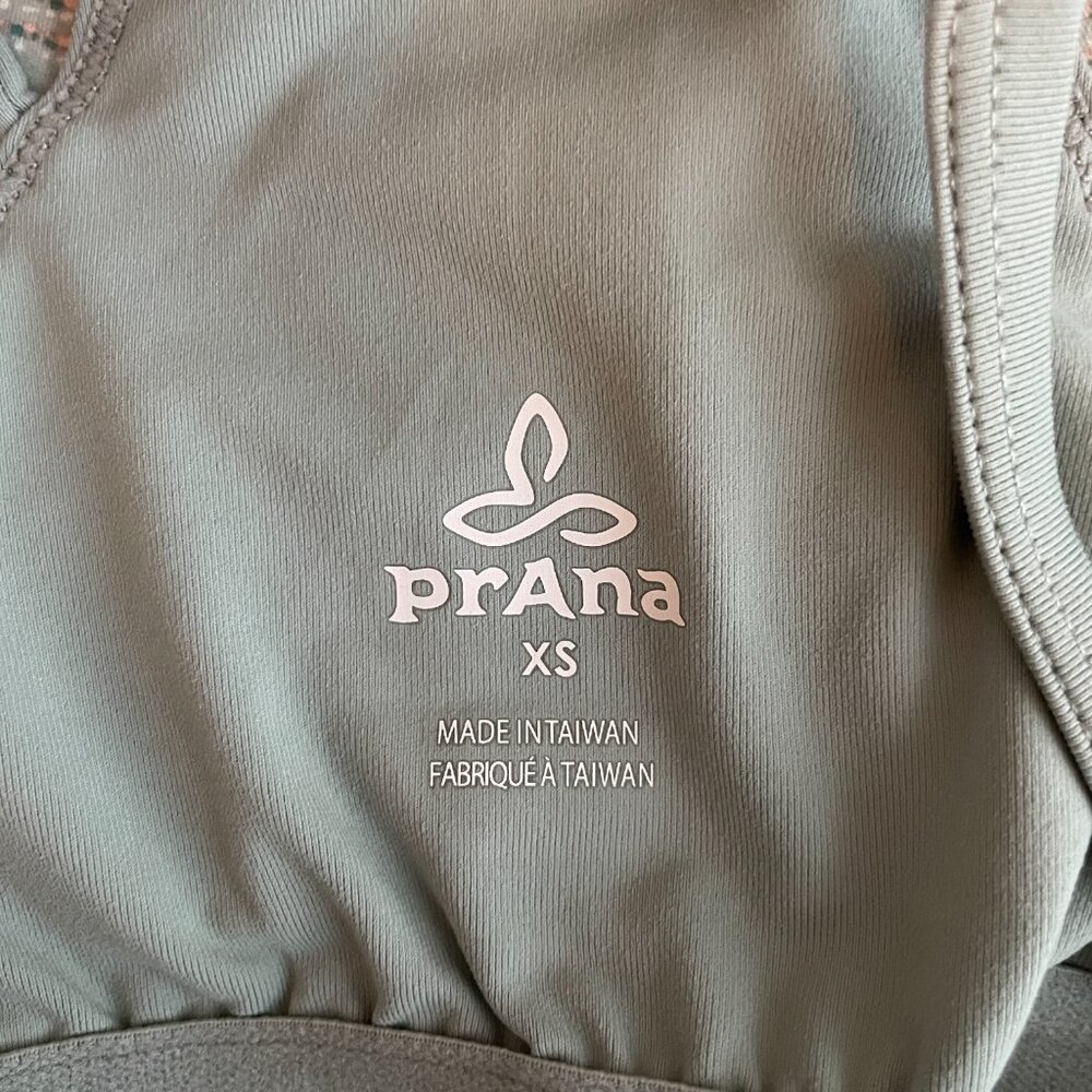 PrAna Women XS Green Tan Stripe Ardor Dress Racer Back Bra Shelf Athleisure - Picture 7 of 7